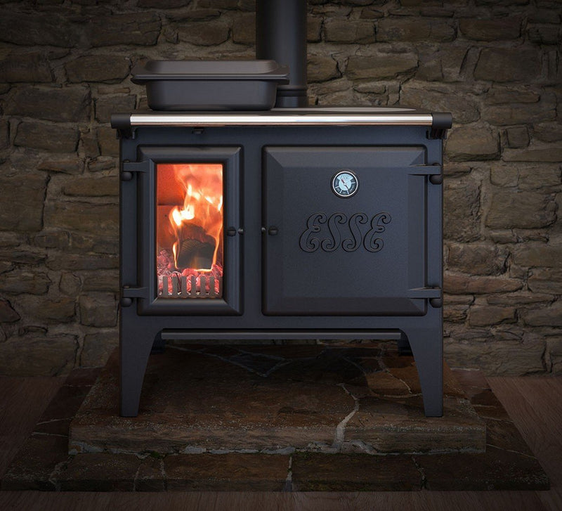 Load image into Gallery viewer, Esse Lightheart Wood Burning Ecodesign Range Cooker front view

