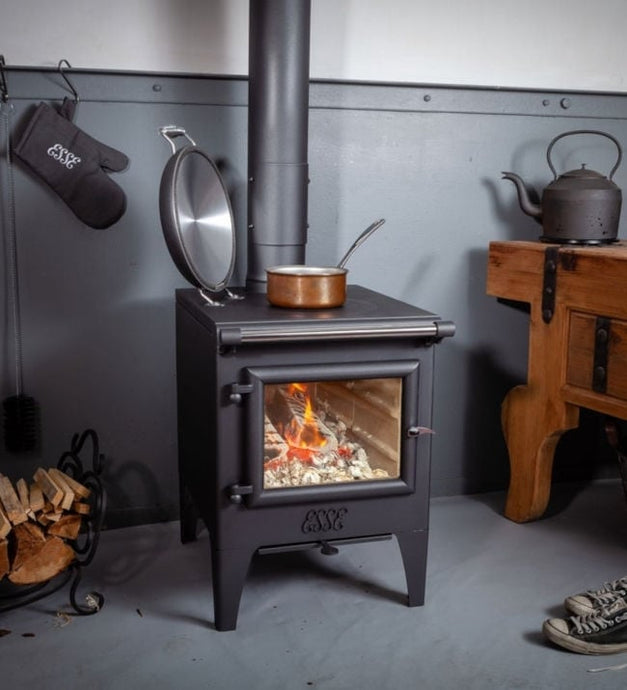 Esse Warmheart Wood Burning Eco Design Cook Stove boiler lid open